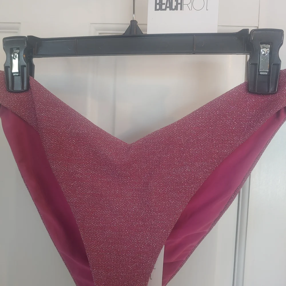 Beach Riot Pink Bikini Set - Picture 2 of 9